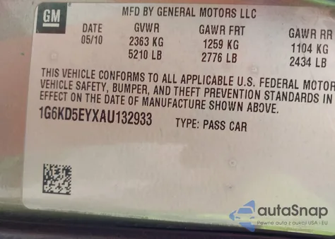 2010 Cadillac Dts Luxury Collection z USA, uszkodzony, nr VIN 1G6KD5EYXAU132933